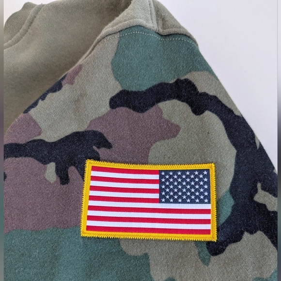 Nike Penn State Sweatshirt Military Appreciation Olive Camo Sleeve Flag Patch -M - Picture 4 of 10